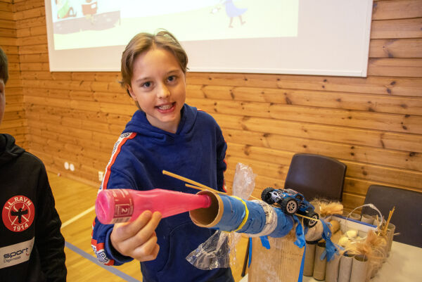 Inspirerte elevar til å tenke på framtidas gjenbruk