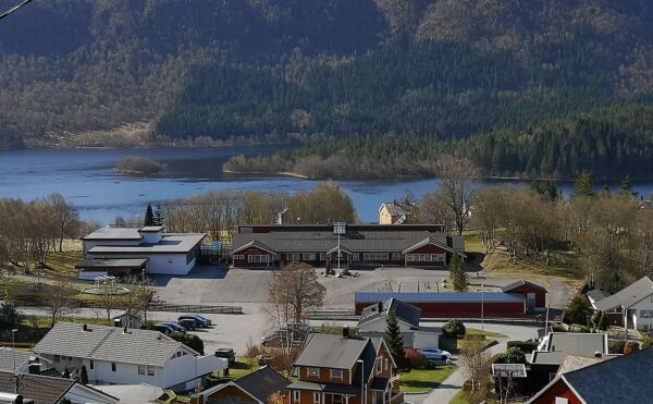 Sjokk og vantru over at 50 lærarstillingar i gunnskulen skal fjernast