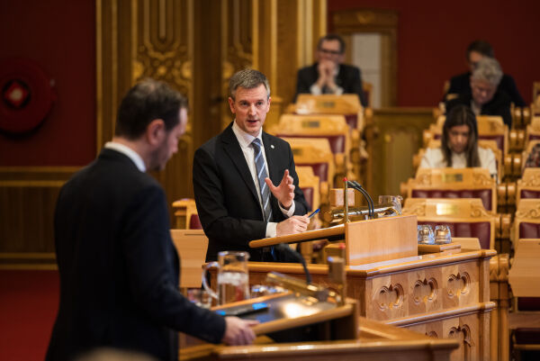 Sande vil framleis la Ona og Sandøya gå til Aukra