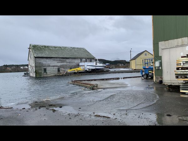 Lesarane sine bilder frå stormfloa