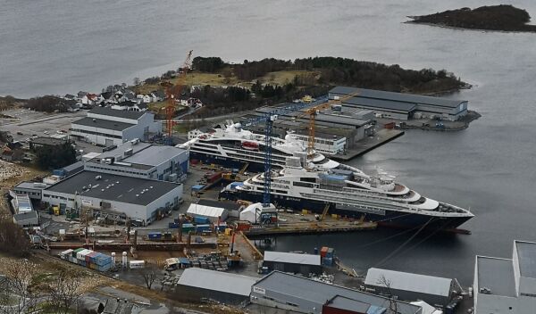 Vard med nytt milliardtap