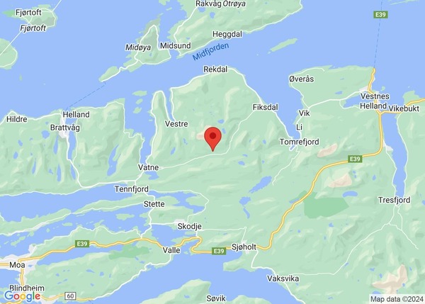 Henta ut med helikopter etter fall i Vatnedalen