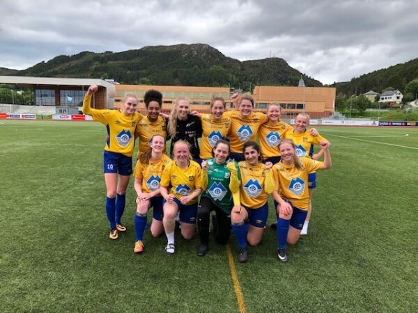 Fotball-damene herjar i 4. divisjon