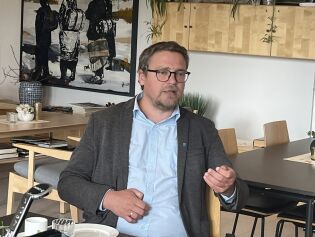 Kvar åttande tilsett er sjukemeld