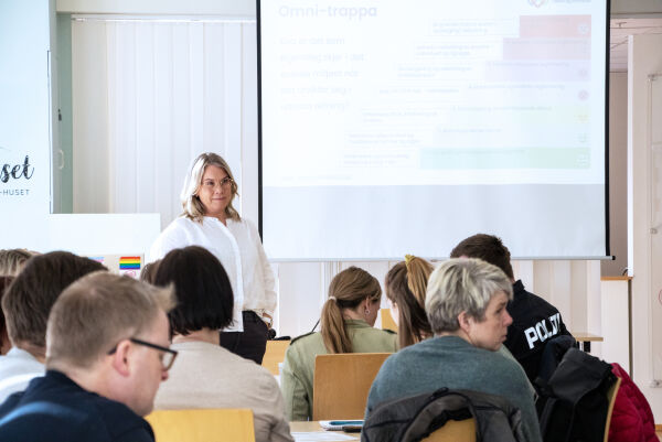 Vil bekjempe ufrivillig skulefråver