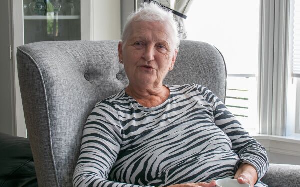 Svanhild mista alt håret etter vaksine