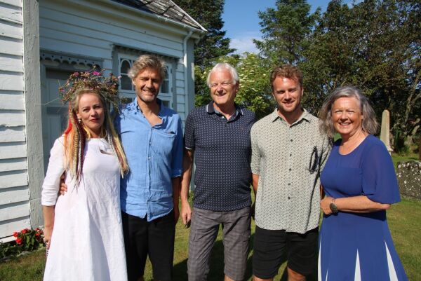 Som båreskvulp i lett bris