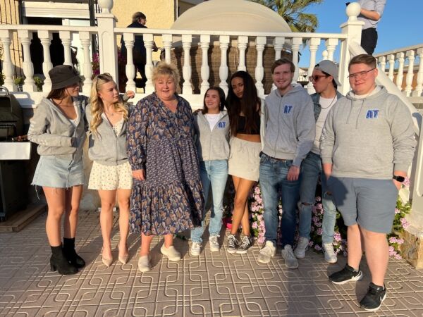Russefest i Spania med Erna Solberg