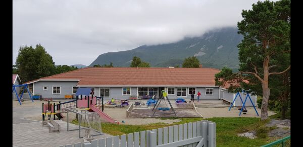 Kommunen tilbyr omsorgstilbod til foreldre med kritiske samfunnsfunksjonar