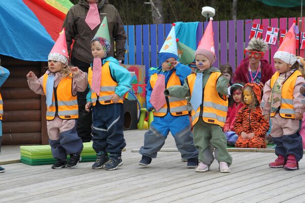 Feira med sirkusframsyning