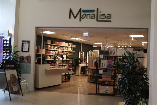 Raude tal for Salong Mona Lisa