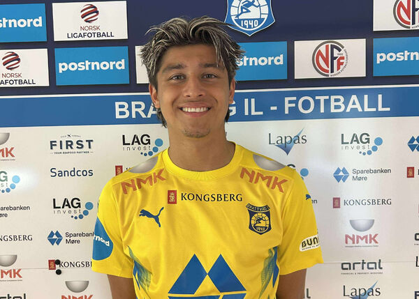Hentar venstreback på lån