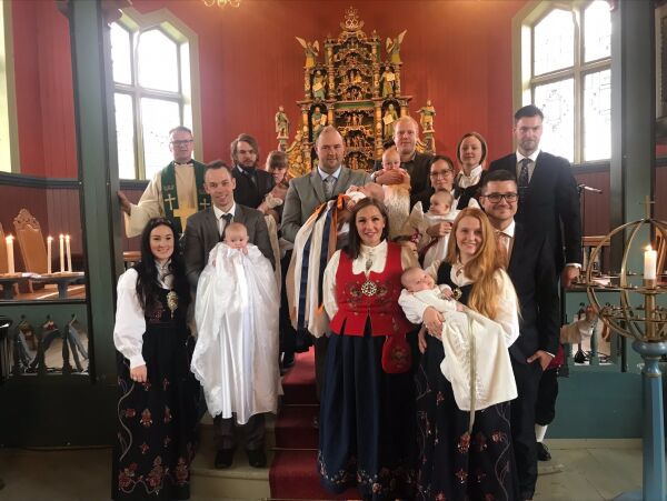 Dåpsrekord i Vatne kyrkje
