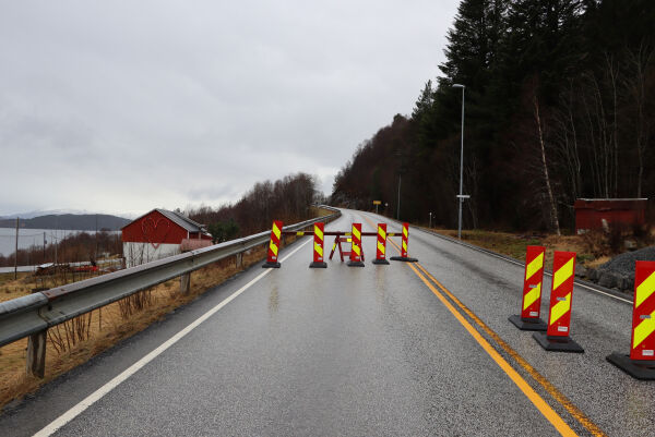 Trailer brasa gjennom sperringa