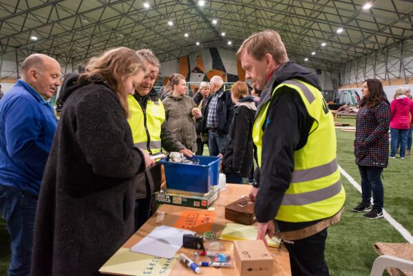 Loppemarknad gav ei kjærkomen inntekt i klubbkassa til Brattvåg IL