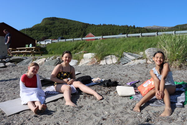 Endeleg sol og sommar