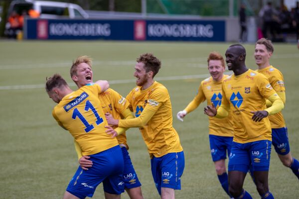 Brattvåg skaka Molde