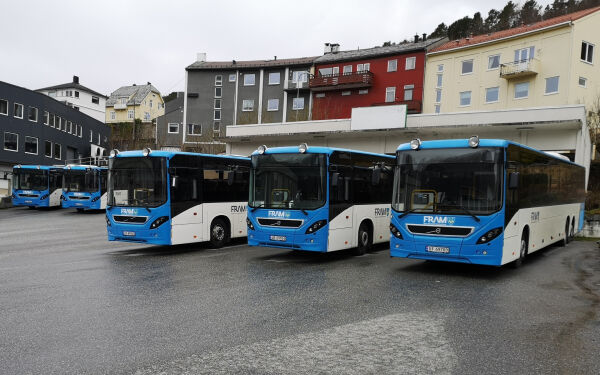 Aukar billettprisane for buss og innfører endringar frå nyttår