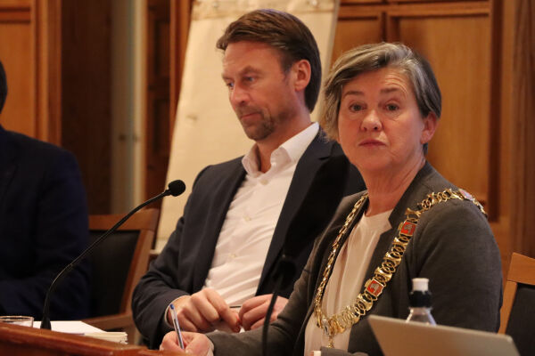 – Det er ein reell fare for å måtte redusere tenestetilbodet