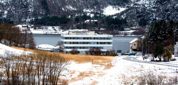 Byrja å brenne i lysrør
