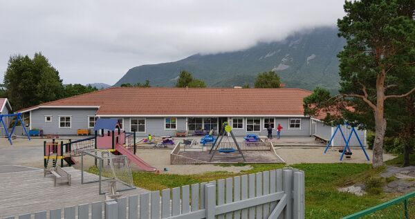 Barnehagar og skular held ikkje ope i påska