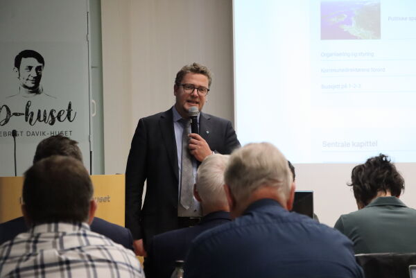 Auke i eigedomsskatt og nye kutt kan kome til hausten