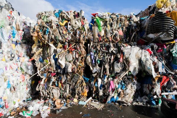 Der plast vert til pengar