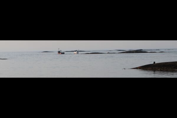 Sjark på grunn utanfor Harøya