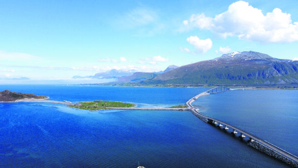 Lilleng og Nordøyvegen