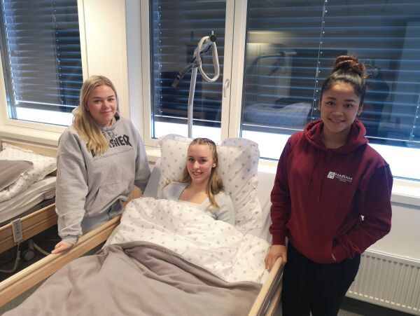 – Så å seie alle i klassen er i arbeid