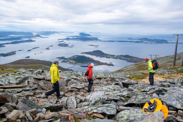 På leit under steinblokkene på Gamlemsveten