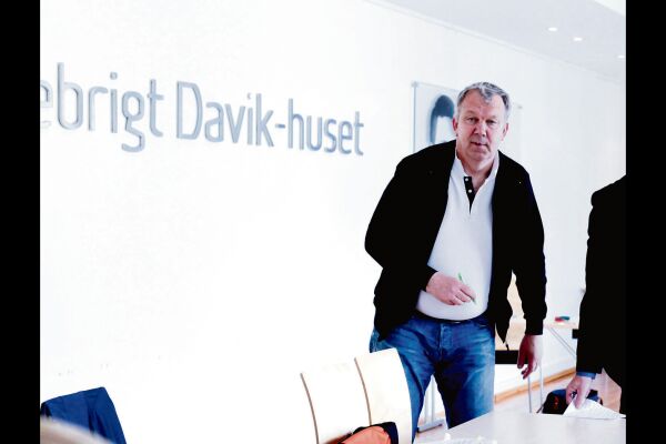 KrF-Tenfjord vil med Sp og Ap