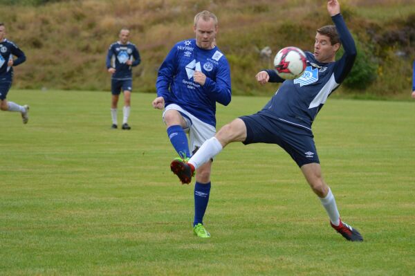 Harøy topplaget i kjellaren