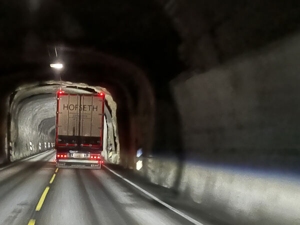Dei skal utbetre Remmetunellane