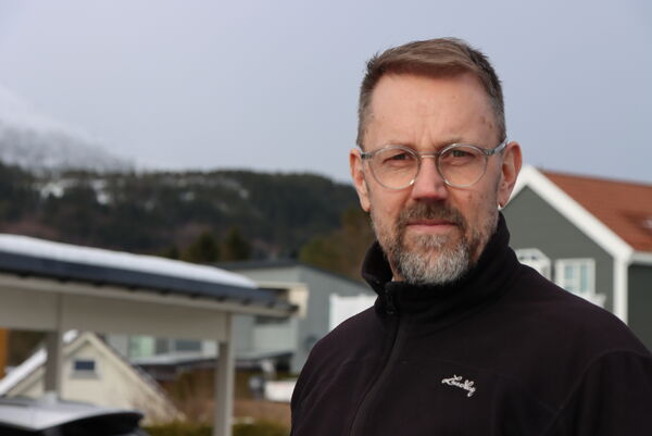 Skolen skulle skinne, men flertalls--konstellasjonen radbrekker den