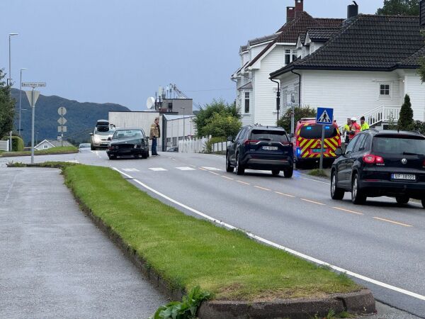 Trafikkuhell i Brattvåg