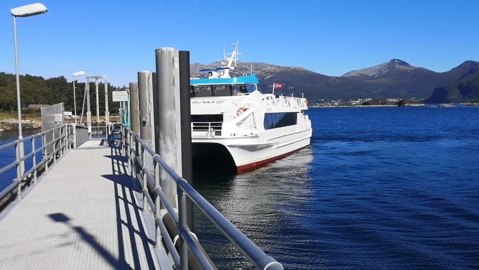 Hurtigbåten til Store Kalvøy