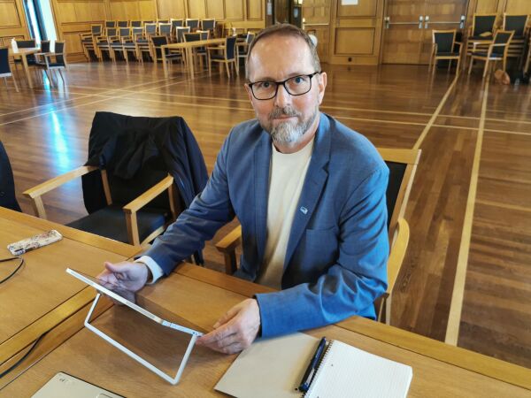 – Vi må våge å justere kursen