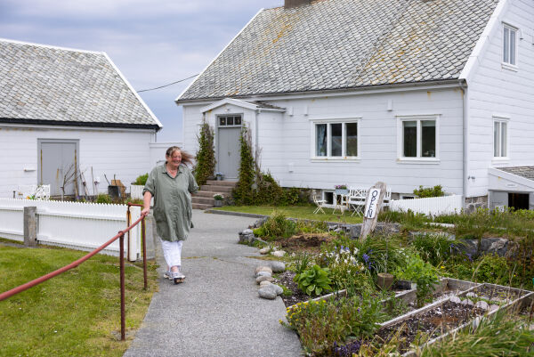 Får nær 200.000 kroner for å oppruste fyrbustaden på Ona