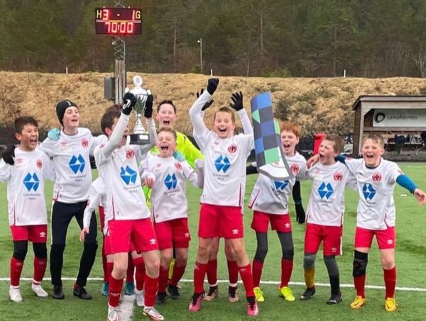 Unggutane vann Vintercupen