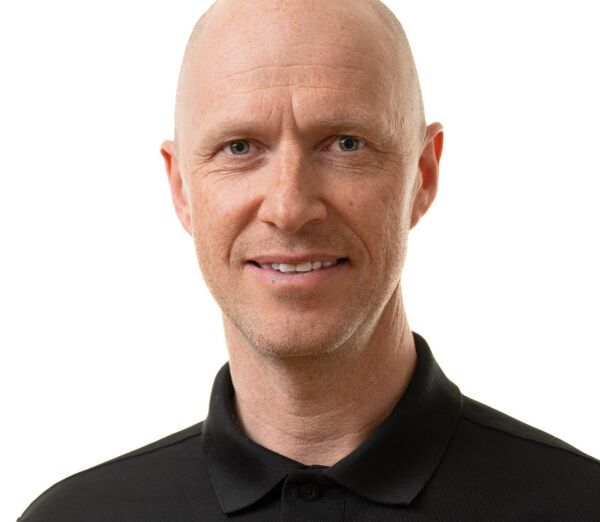 Her er den nye salssjefen i Brattvaag Group