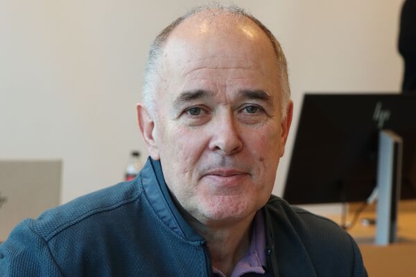 Vent med konklusjonane om folkebadet