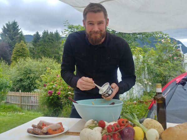 – På tide å sjå alternative måtar å leve på