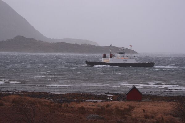 Kansellerer Kalvøy-anløp