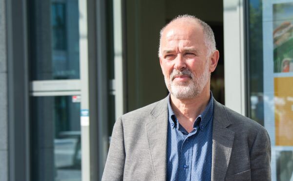 Inga avgjerd på skuleendringar før 2022