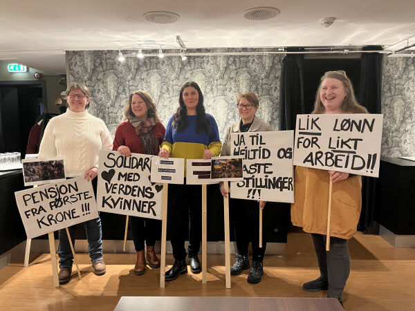 Markerte kvinnedagen i Brattvåg