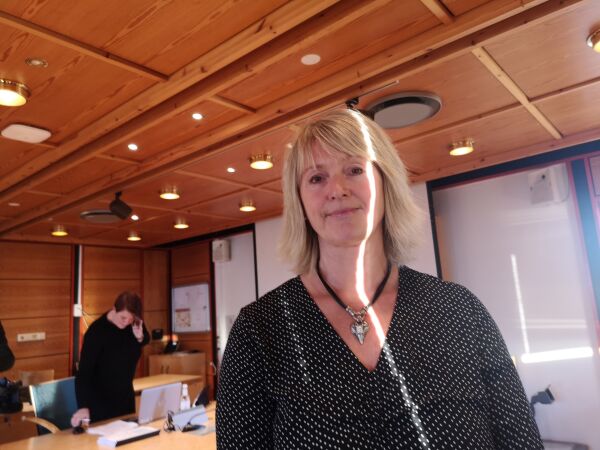 Arbeidarpartiet har fleirtal for å følgje rådmannens framlegg