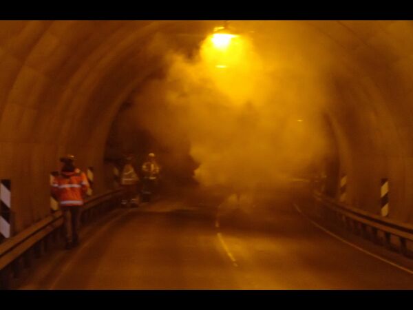 Ved brann i tunnel er det sjølvredning som tel