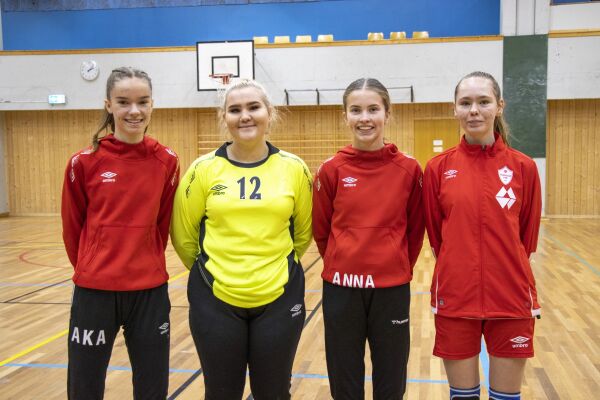 Fire utvalde av eit sterkt lag