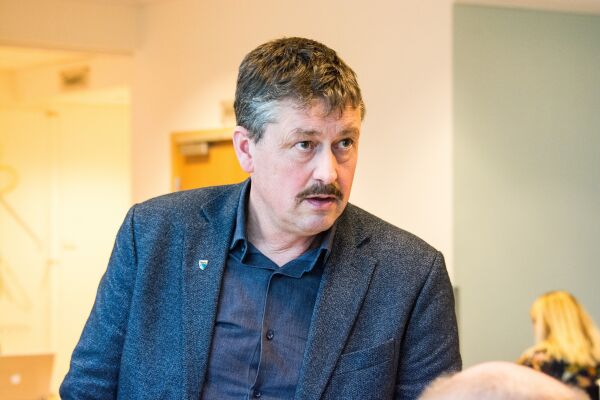 Skjønar frustrasjonen, men urealistisk å jobbe for exit no